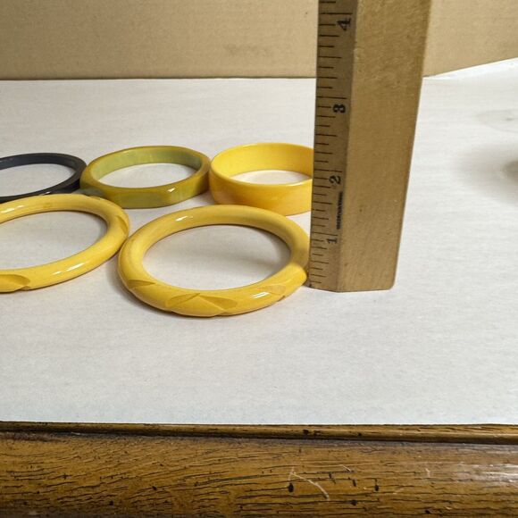 Vtg Bakelite Bangle Bracelets Craved Yellow Green TESTED MCM Retro Spacer Corn - Picture 15 of 16